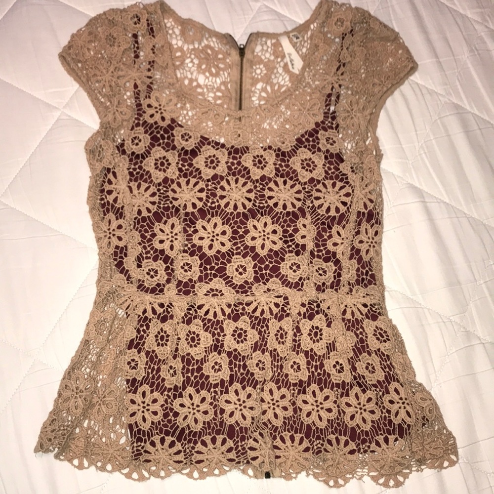 Tan Lace Peplum Top With Maroon Underlying